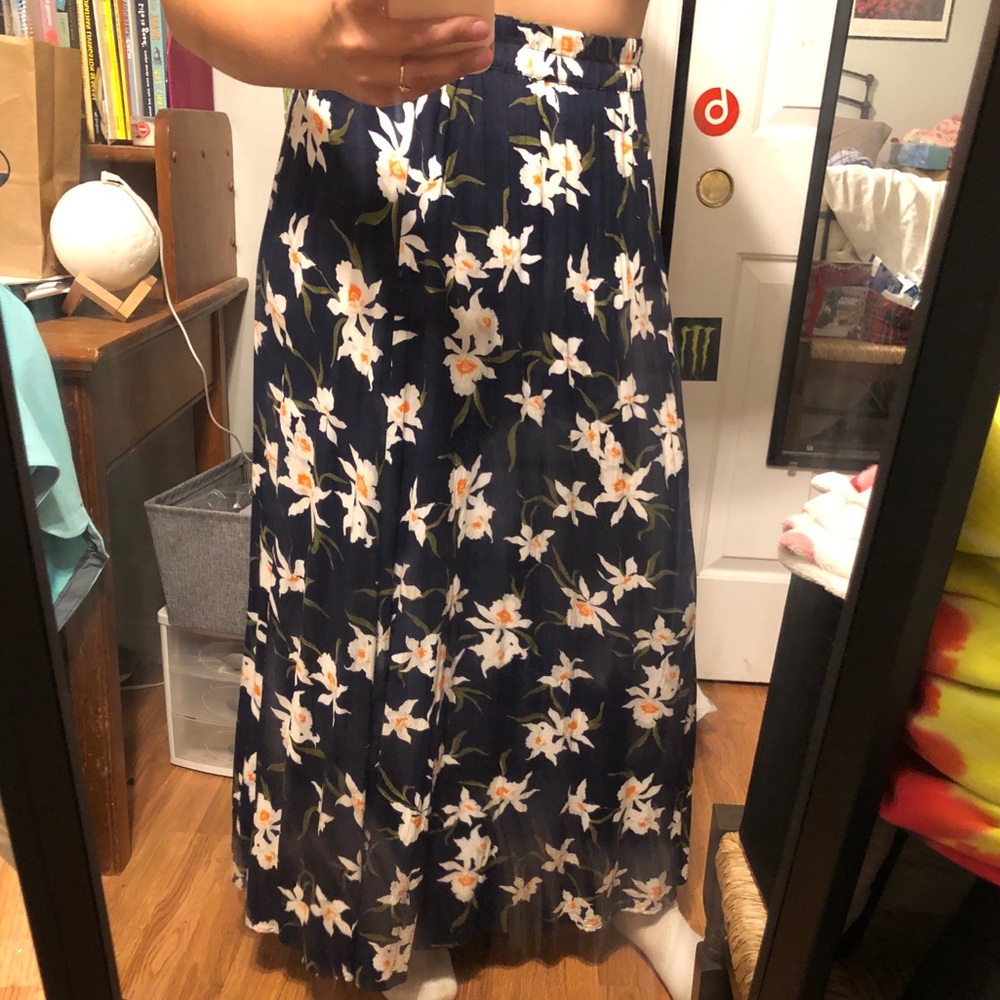 Flowery blue maxi skirt